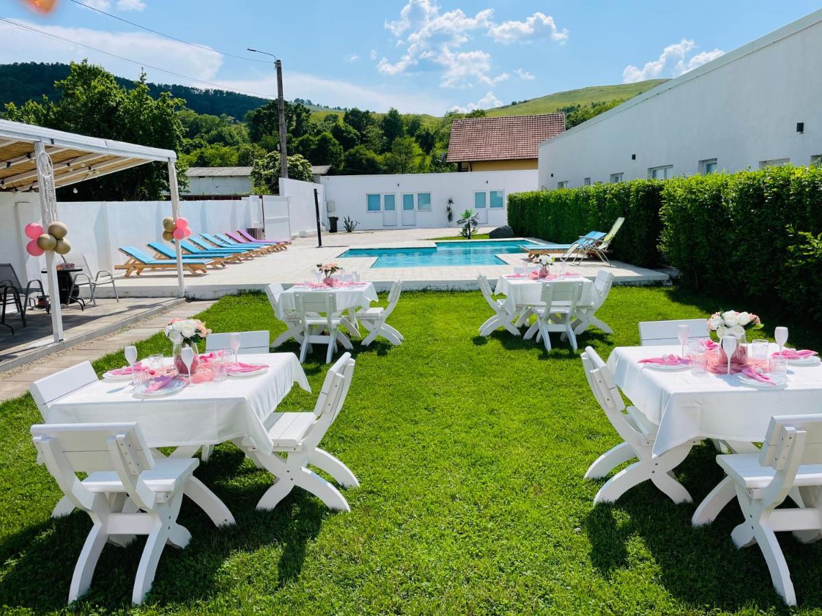 Ferienwohnung Blue Sky Transalpina Săsciori Exterior foto